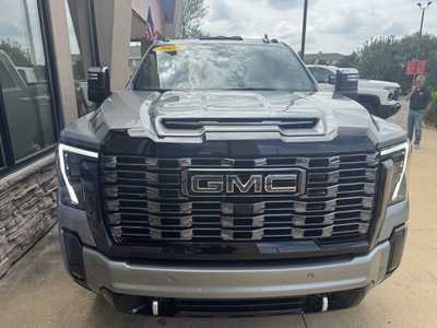 2025 GMC 3500 Crew Cab, $96147. Photo 3
