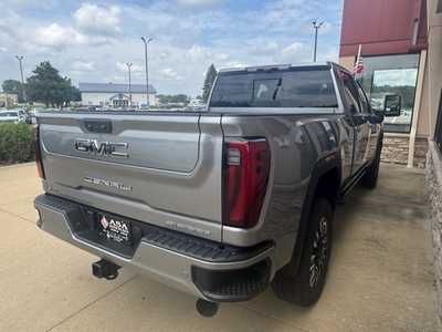 2025 GMC 3500 Crew Cab, $96147. Photo 5