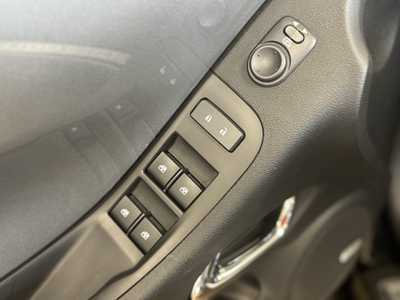 2012 Chevrolet Camaro, $26000. Photo 11