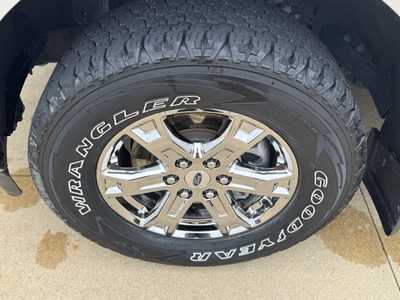 2023 Ford F150 Crew Cab, $40650. Photo 9