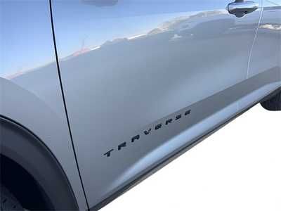 2025 Chevrolet Traverse, $47980. Photo 10