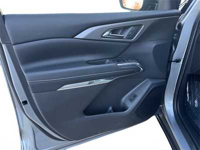 2025 Chevrolet Traverse, $47980. Photo 12