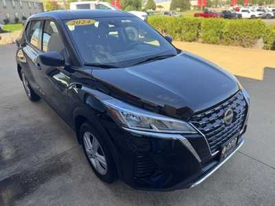 2024 Nissan Kicks, $19950. Photo 4
