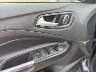 2017 Ford Escape, $15350. Photo 11