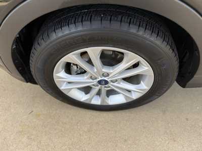 2017 Ford Escape, $15350. Photo 9