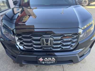 2022 Honda Passport, $36950. Photo 3