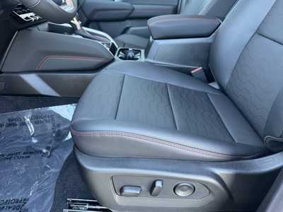 2026 Chevrolet Colorado Crew Cab, $48915. Photo 10