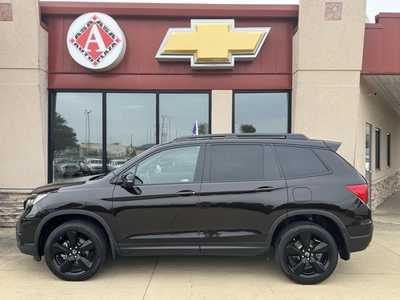 2019 Honda Passport, $25950. Photo 8