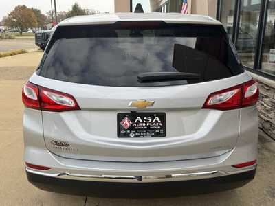 2020 Chevrolet Equinox, $19550. Photo 6