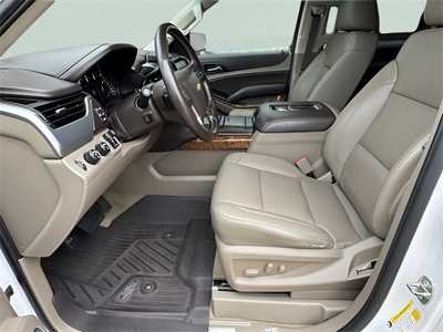 2018 Chevrolet Suburban, $23550. Photo 12