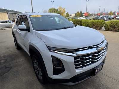 2026 Chevrolet Equinox, $34545. Photo 4