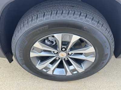 2026 Chevrolet Equinox, $34545. Photo 9