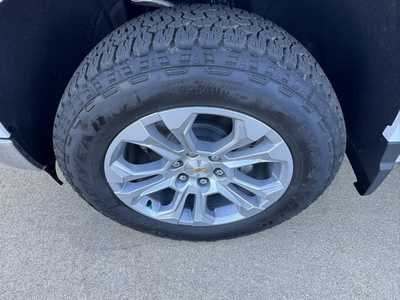 2026 Chevrolet 1500 Crew Cab, $. Photo 9