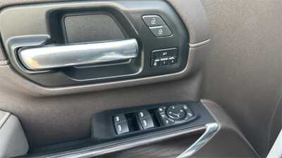 2023 GMC 3500 Crew Cab, $51950. Photo 8