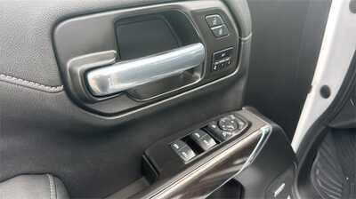 2021 Chevrolet 1500 Crew Cab, $36950. Photo 11