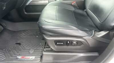 2021 Chevrolet 1500 Crew Cab, $36950. Photo 12