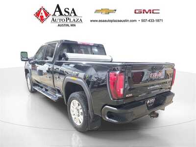 2022 GMC 3500 Crew Cab, $57950. Photo 12