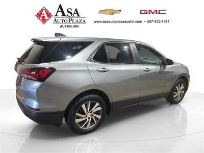 2023 Chevrolet Equinox, $21650. Photo 9