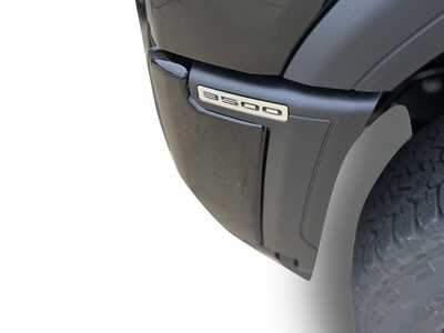 2025 GMC 3500 Crew Cab, $92203. Photo 10