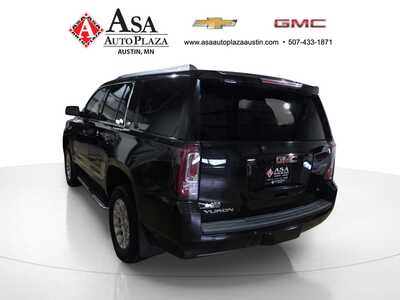 2017 GMC Yukon, $24950. Photo 6