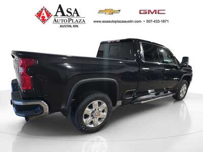 2021 Chevrolet 2500 Crew Cab, $46950. Photo 9