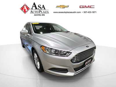 2015 Ford Fusion, $7650. Photo 12