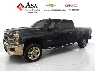 2019 Chevrolet 2500 Crew Cab, $22950. Photo 3