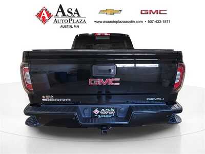 2018 GMC 1500 Crew Cab, $31750. Photo 7