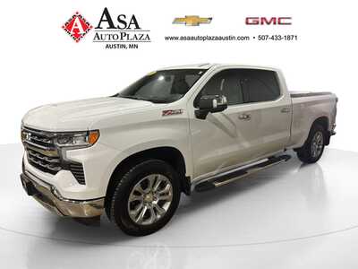 2024 Chevrolet 1500 Crew Cab, $41950. Photo 3