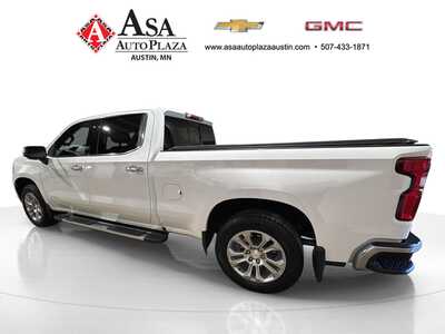 2024 Chevrolet 1500 Crew Cab, $41950. Photo 5