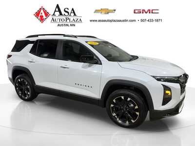 2026 Chevrolet Equinox, $40485. Photo 11