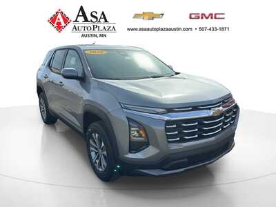 2026 Chevrolet Equinox, $32845. Photo 12