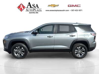 2026 Chevrolet Equinox, $32845. Photo 4