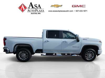 2026 Chevrolet 2500 Crew Cab, $69370. Photo 10
