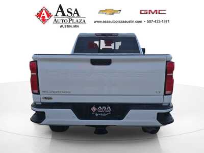 2026 Chevrolet 2500 Crew Cab, $69370. Photo 7