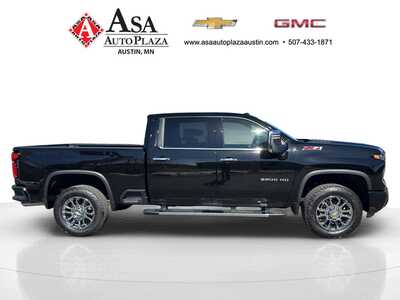 2026 Chevrolet 2500 Crew Cab, $73365. Photo 10