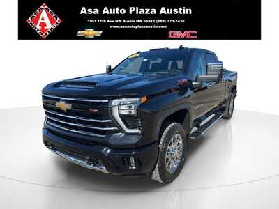 2026 Chevrolet 2500 Crew Cab, $73365. Photo 1