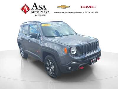 2022 Jeep Renegade, $19750. Photo 4