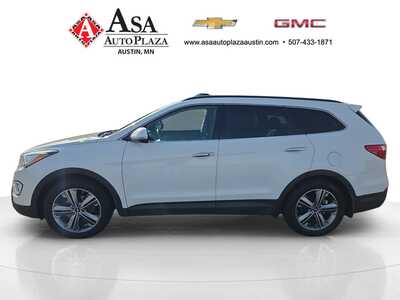 2015 Hyundai Santa Fe, $13250. Photo 4