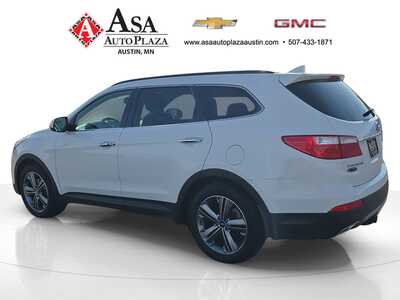 2015 Hyundai Santa Fe, $13250. Photo 5