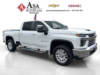 2021 Chevrolet 2500 Crew Cab, $36850. Photo 5