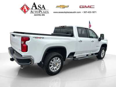 2021 Chevrolet 2500 Crew Cab, $36850. Photo 7