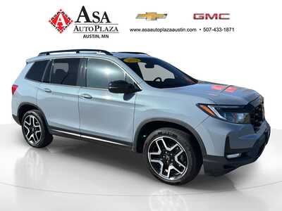 2023 Honda Passport, $34850. Photo 5