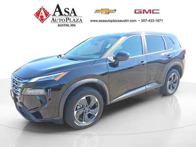 2024 Nissan Rogue, $22950. Photo 3