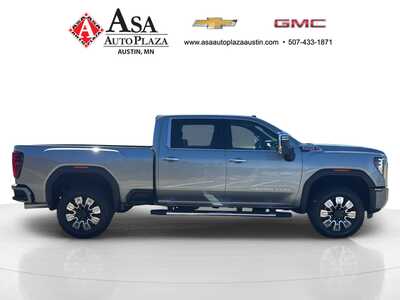 2026 GMC 3500 Crew Cab, $91960. Photo 10