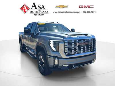 2026 GMC 3500 Crew Cab, $91960. Photo 12