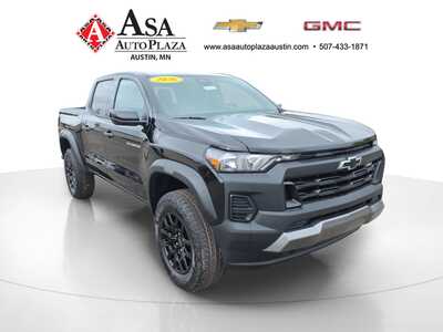 2026 Chevrolet Colorado Crew Cab, $45495. Photo 4