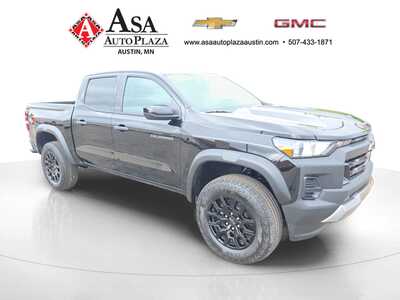 2026 Chevrolet Colorado Crew Cab, $45495. Photo 5