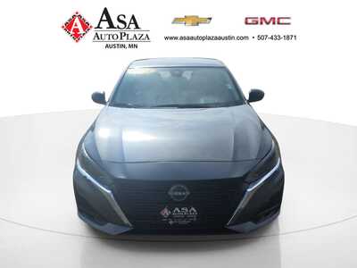2025 Nissan Altima, $21950. Photo 3