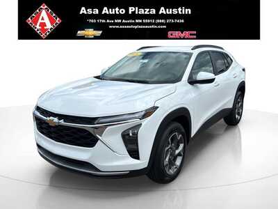 2026 Chevrolet Trax, $26385. Photo 1